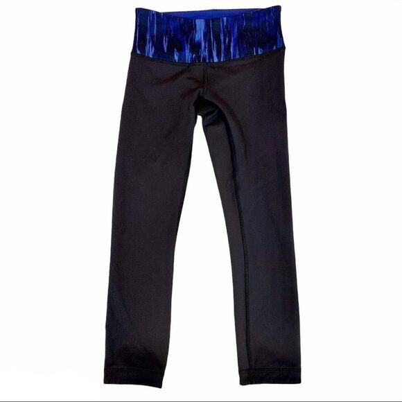 Lululemon Wunder Under Crop III Reversible (Black / Sapphire Blue 2 - Picture 5 of 11